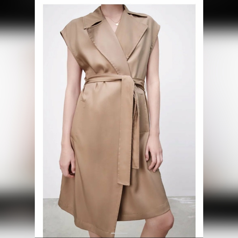 Zara, flowy belted vest